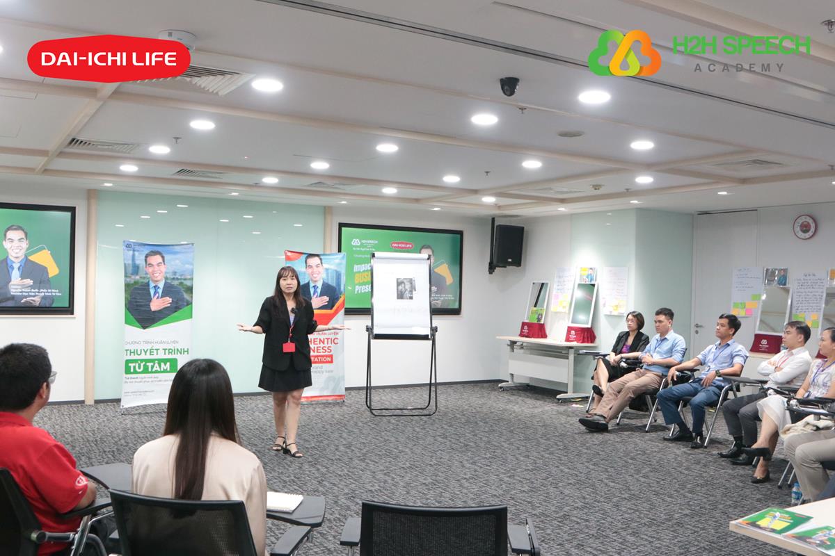 7 Nguyên Tắc Giúp Lãnh Đạo Kể Chuyện Truyền Cảm Hứng